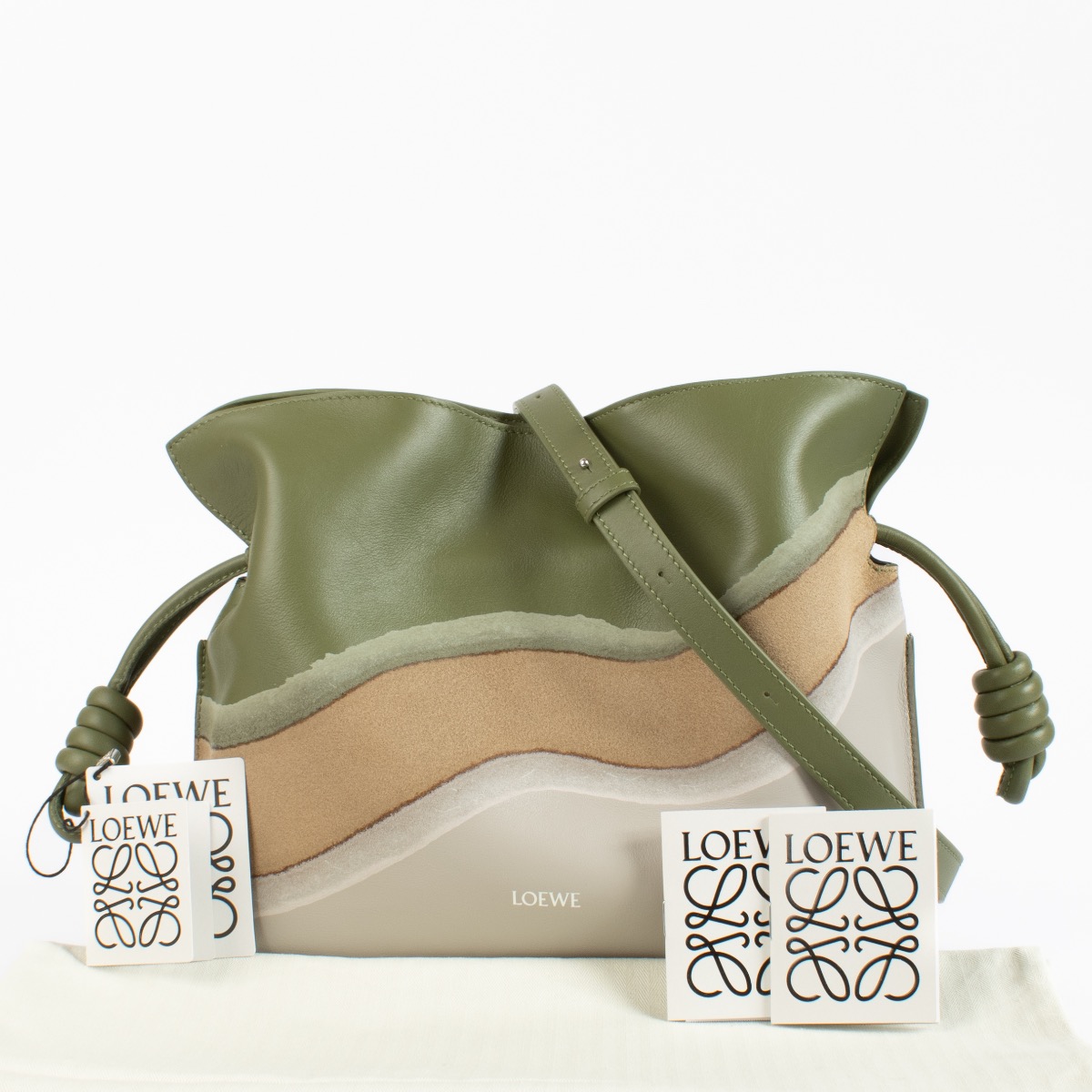 LOEWEバッグ Loewe - Medium Flamenco Silver Gray Shoulder Bag