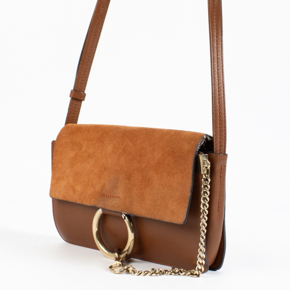 Chloé Camel Faye Shoulder Bag ○ Labellov ○ Buy and Sell