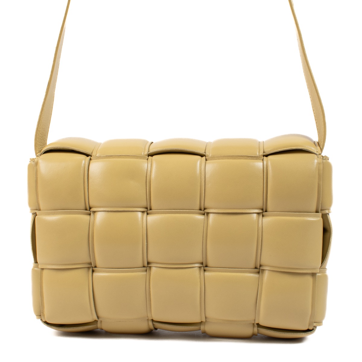 Bottega Veneta Tapioca Padded Cassette Bag ○ Labellov