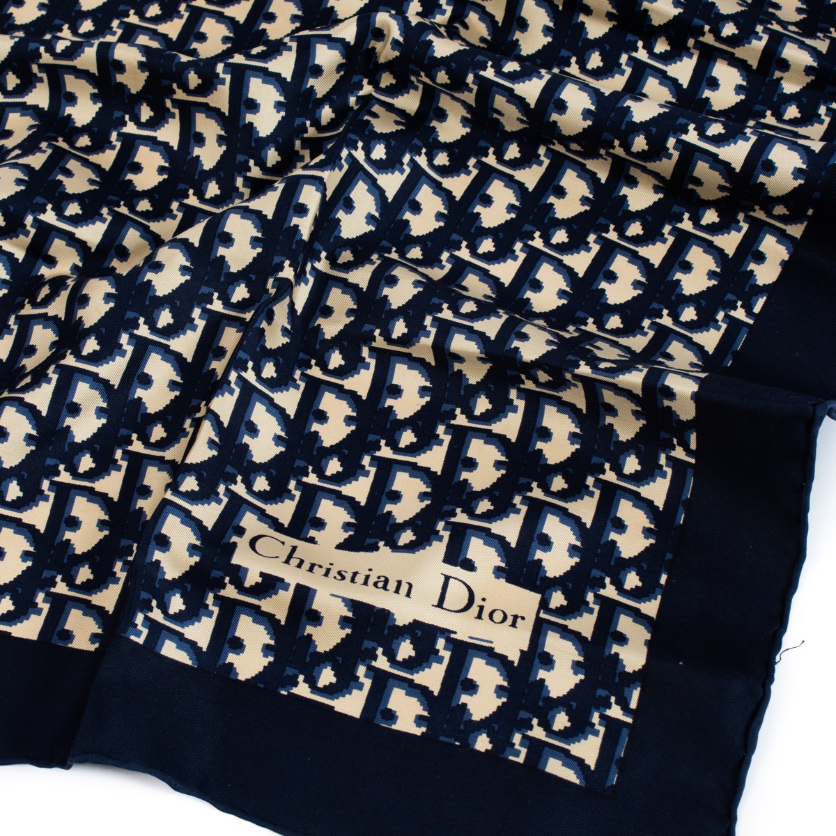Christian Dior シルクバンダナ ネイビー・ベージュ クリスチャンディオールChristian Dior シルクバンダナ ネイビー