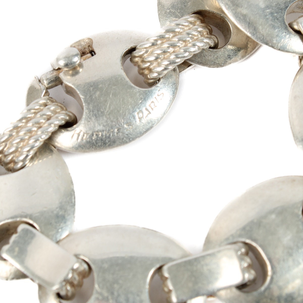 【手元にまとう海と風】HERMES Horn and メタルブレスレット Horn and metal - Hermès Bracelets for Women | Hermès USA
