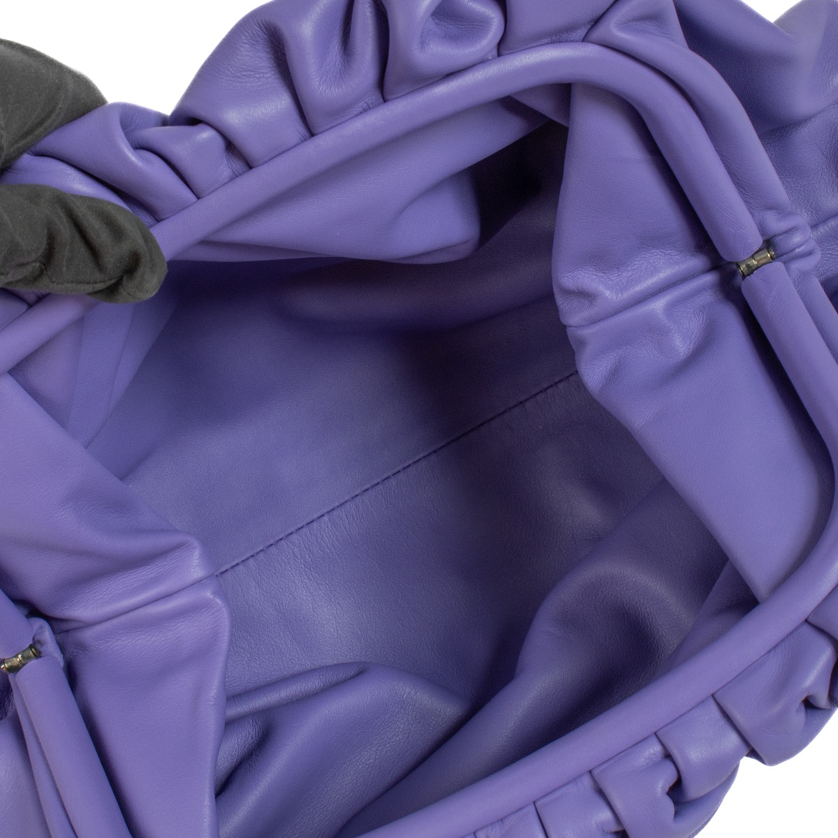 Bottega Veneta Purple Leather Pouch ○ Labellov ○ Buy and Bottega Veneta Purple Leather Pouch ○ Labellov ○ Buy and