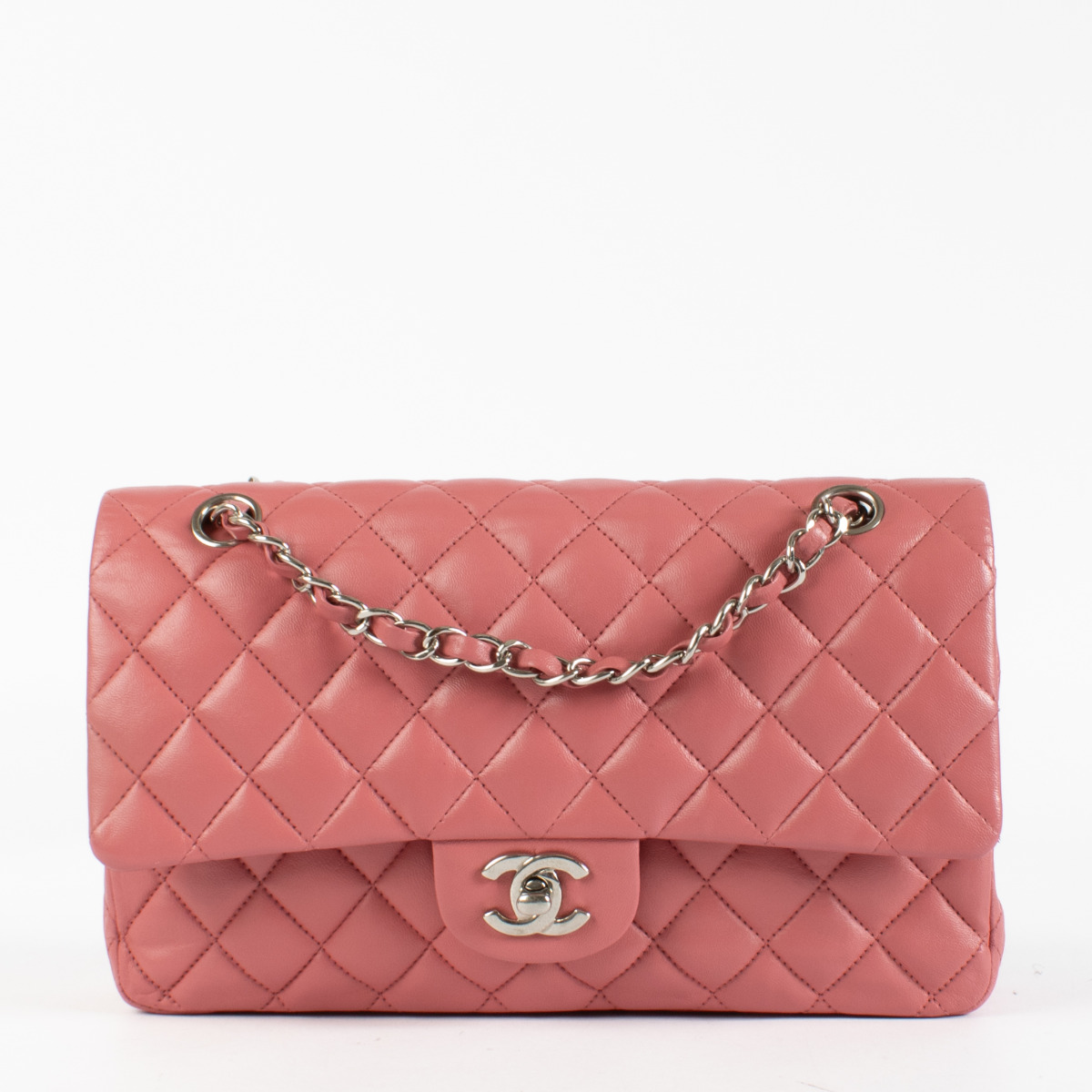 Chanel Pink Medium Classic Bag ○ Labellov ○ Buy and Sell