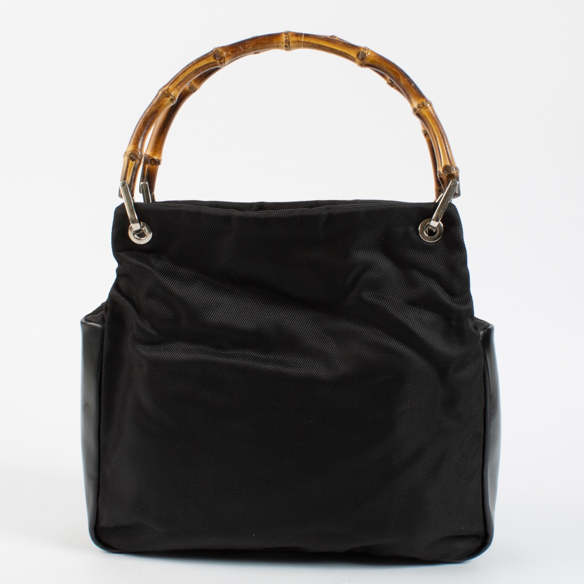 ✨GUCCI ナイロン ハンドポーチ✨ 817297_JAAH7_8770_002_100_0000