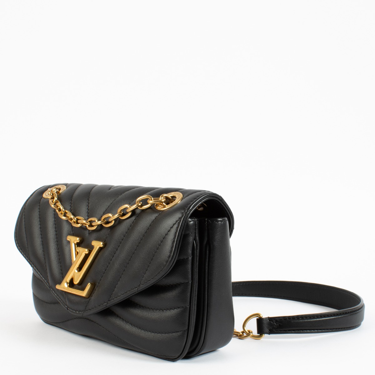 Louis Vuitton Black New Wave Chain PM Bag ○ Labellov ○ Buy