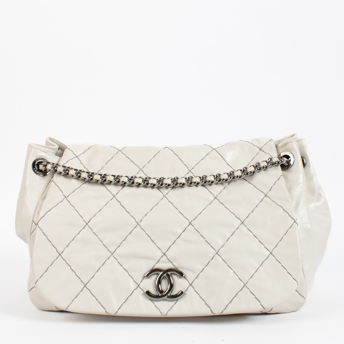 MAYU　CHANELバッグ シャネル ココボール チェーンポーチ 42976 ブルーネイビー
