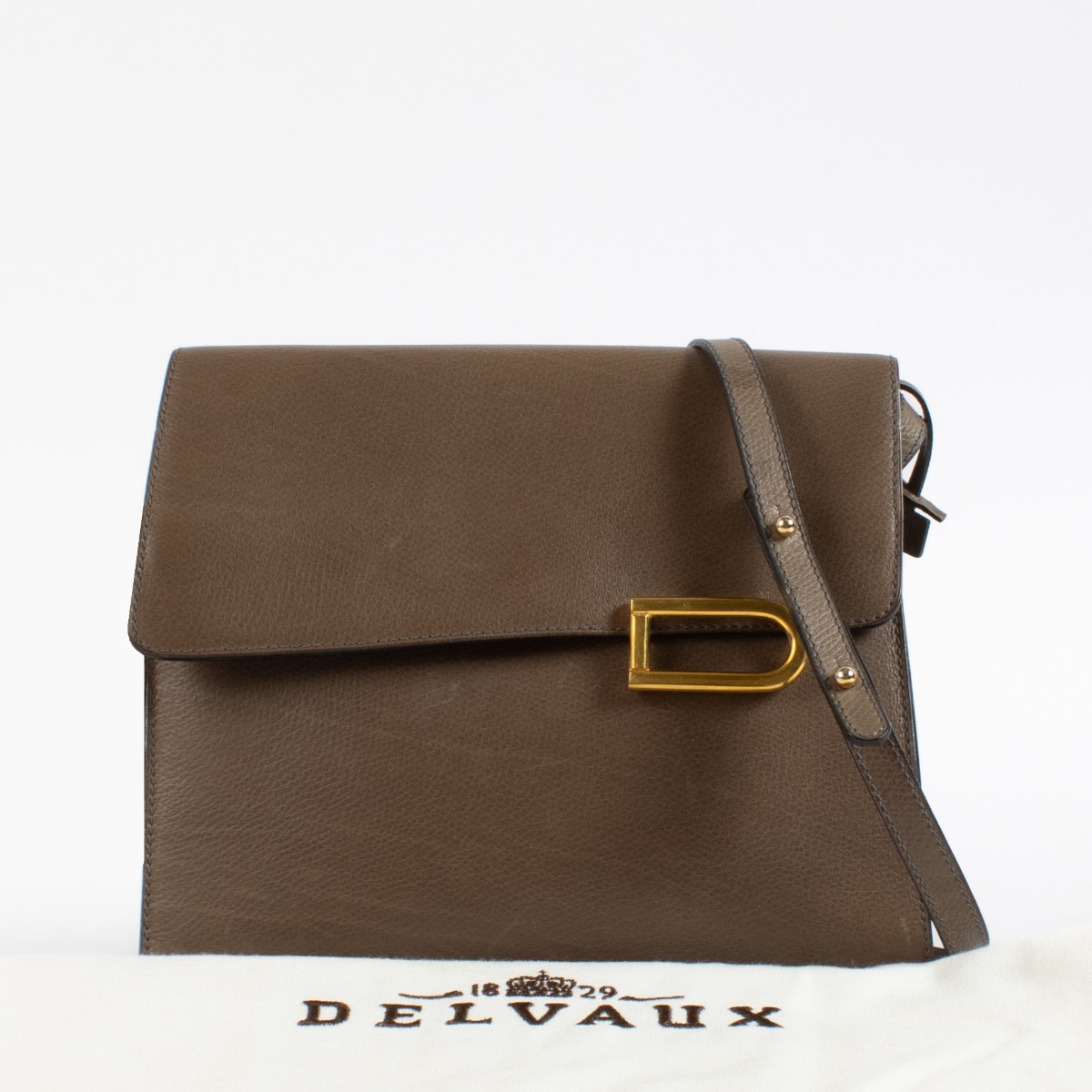 ll19127_delvaux_taupe_leather_
