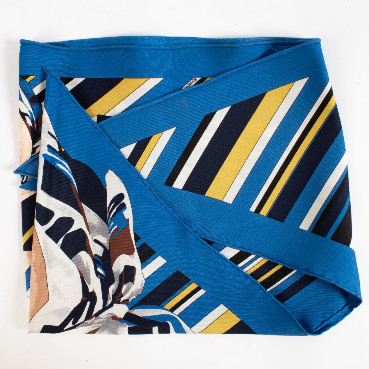 Hermès La Femme Au Carré Silk Triangle Scarf ○ Labellov