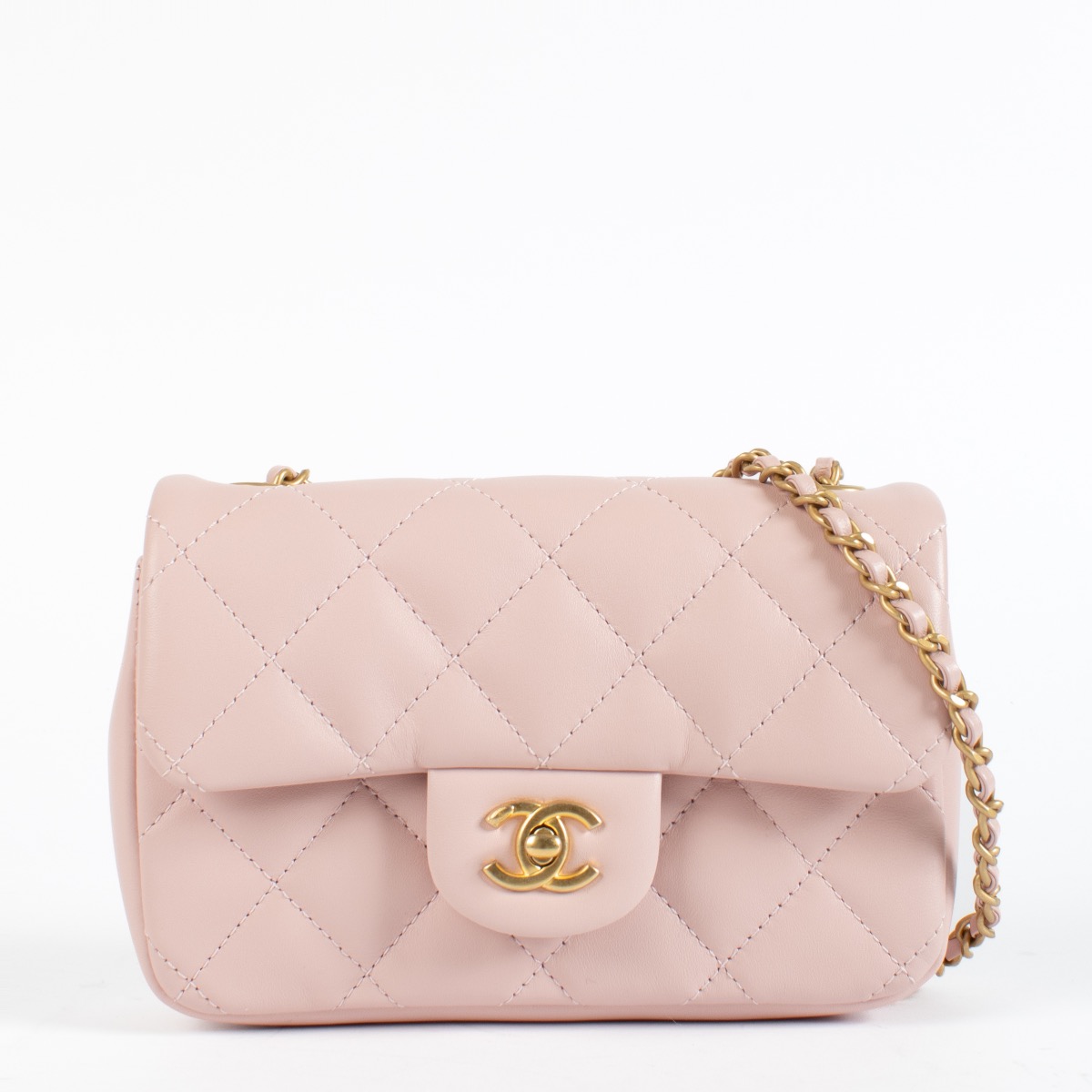 ll19843_chanel_blush_pink_leat
