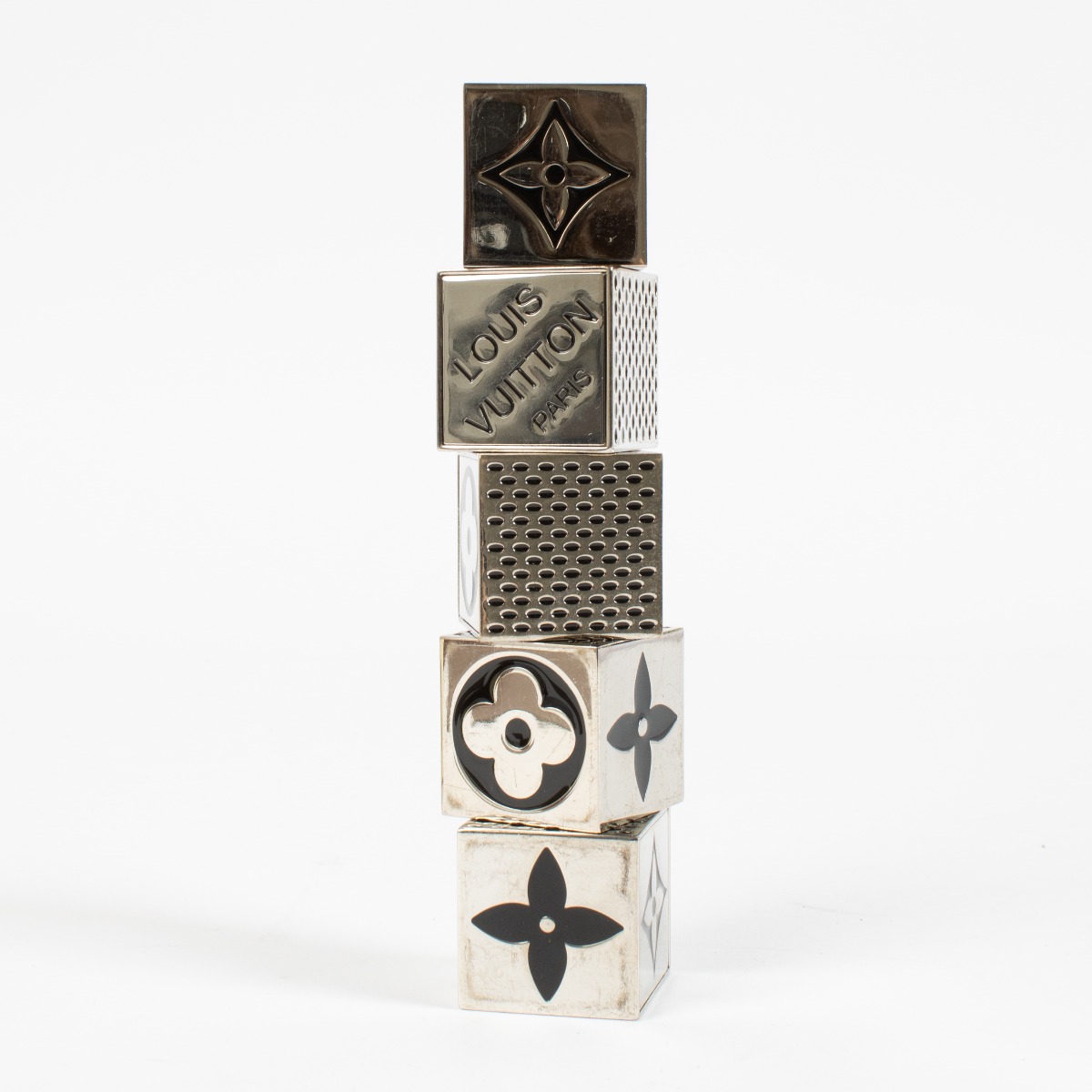 LOUIS VUITTON 非売品 LV CUBE GAME Louis Vuitton Cube Game Decor - Designer WishBags