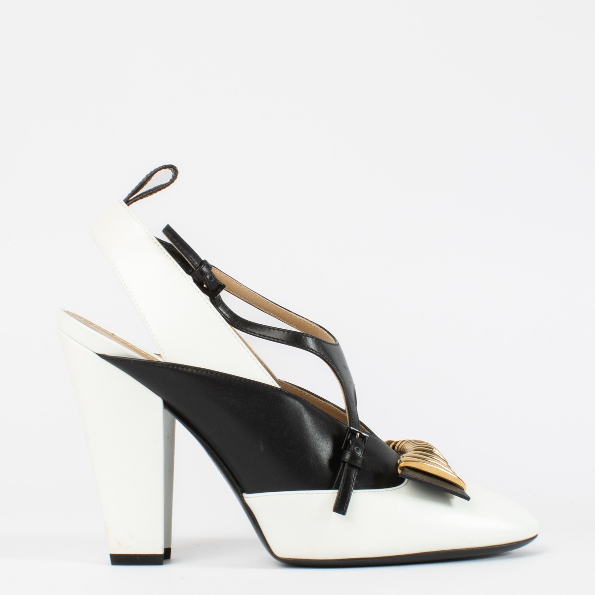 Louis Vuitton スタッズ付きハイヒール Louis Vuitton Black&White Satin Leather Ankle Strap Block Heels