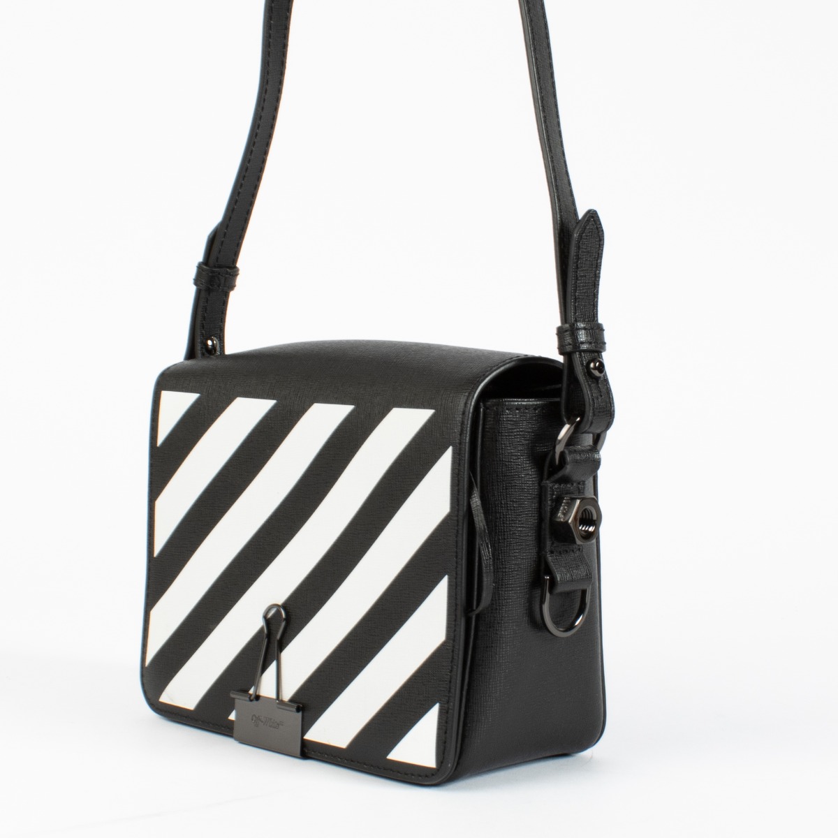 Off-White Black Diag Binder Clip Bag ○ Labellov ○ Buy and Sell
