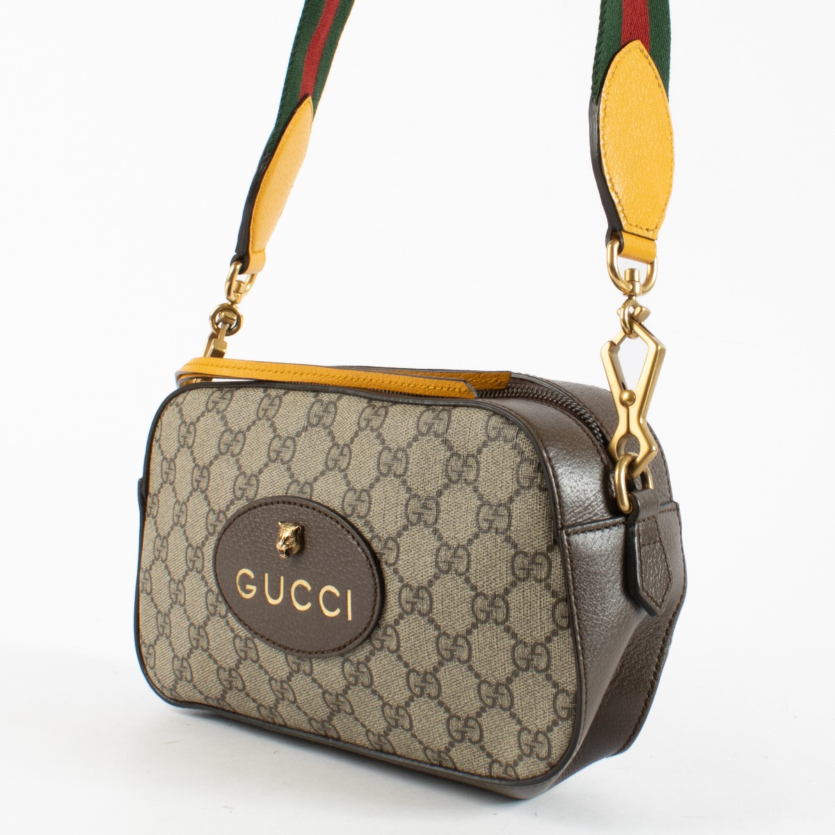 ll21465_gucci_monogram_shoulde