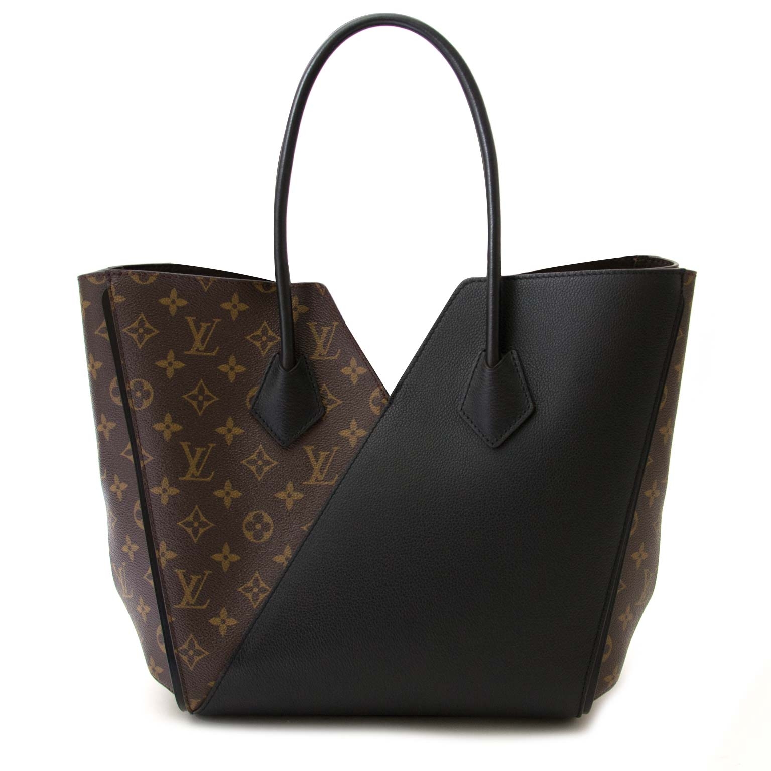 Louis Vuitton Kimono Monogram MM Black Shoulder Bag ○ Labellov ○ Buy and  Sell Authentic Luxury
