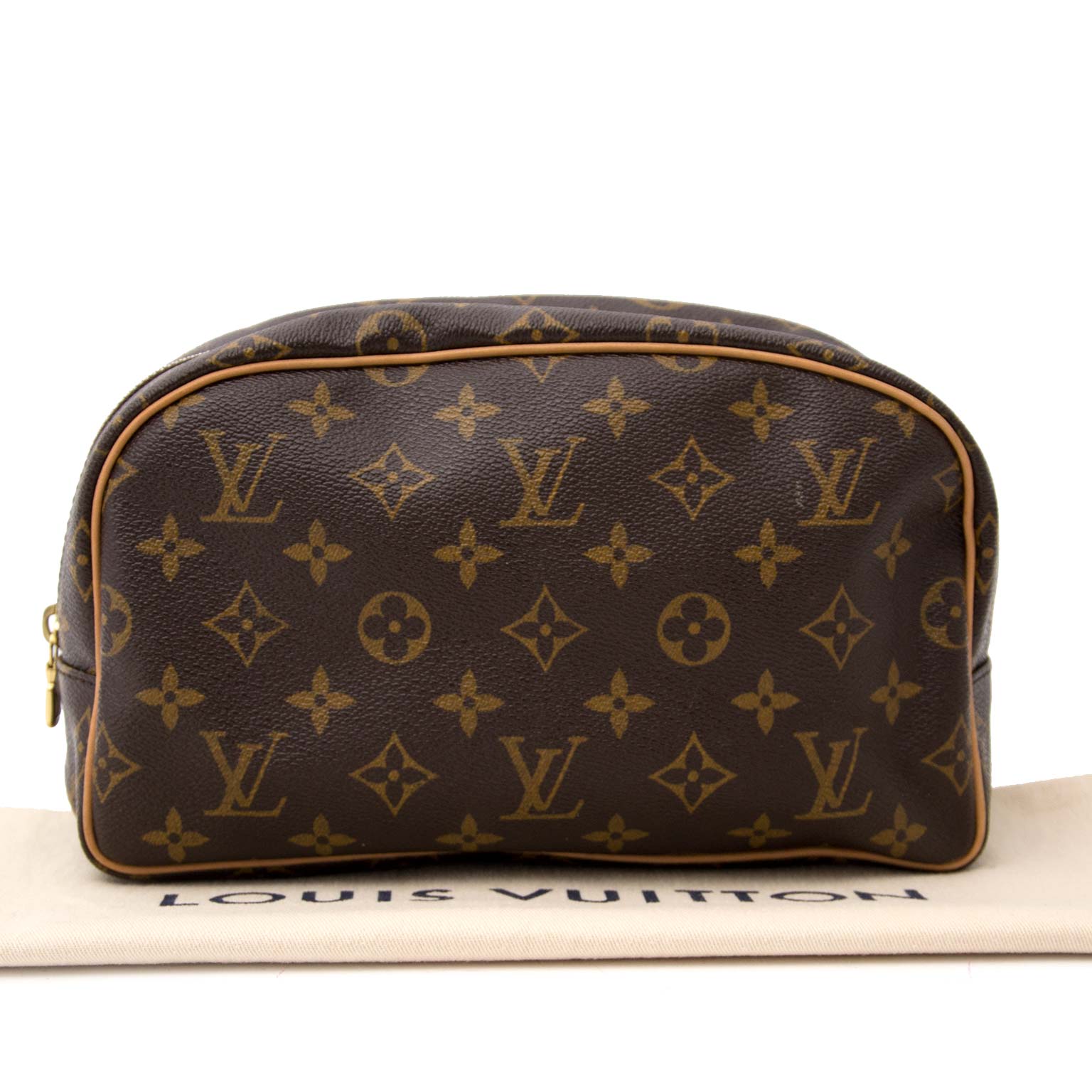 Trousse de toilette Louis Vuitton - LuxeForYou