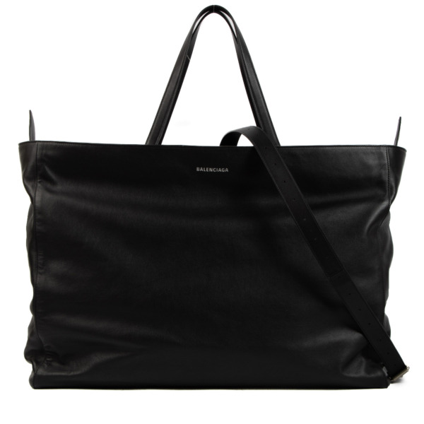 Balenciaga travel bag clearance