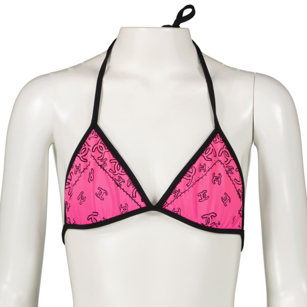 Chanel Spring 1999 Pink Bandana Bikini Top - Size 40 Chanel Spring 1999 Pink Bandana Bikini Top - Size 40
