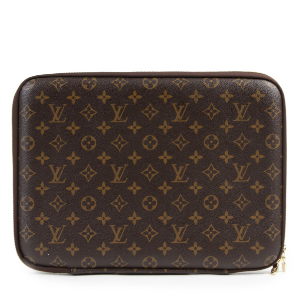 monogrammed laptop sleeve