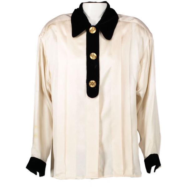 Chanel Silk and Velvet Blouse Labellov Buy and Sell Authentic Luxury