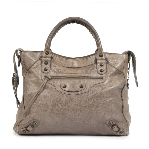 Balenciaga sales velo price