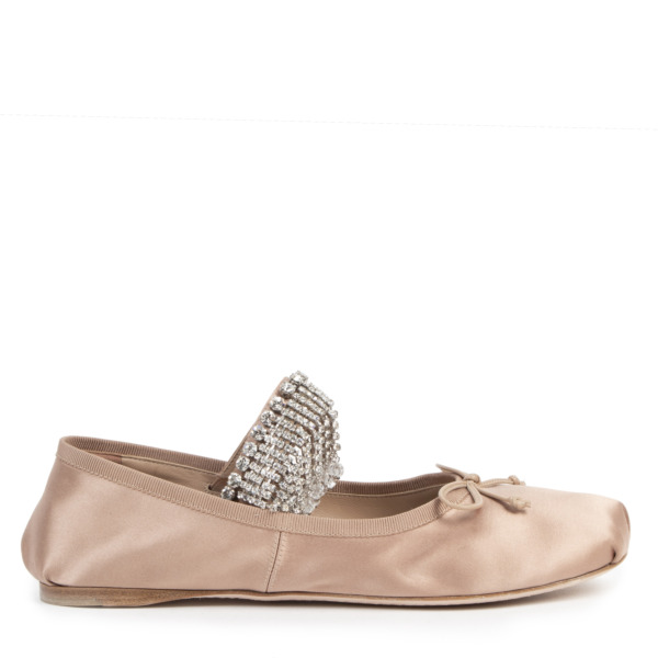 Miu Miu Crystal embellished Satin Ballet Flats Size 39 5 Labellov Buy miu-miu-crystal-embellished-satin-ballet-flats-size-39-5-labellov-buy