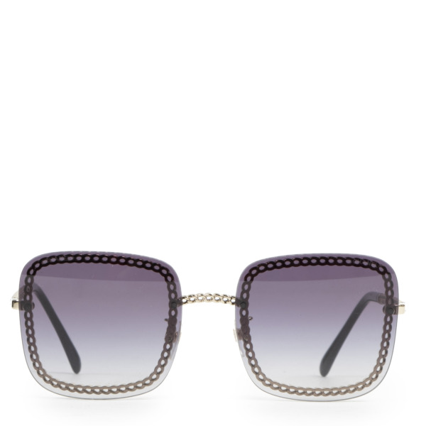 chanel round sunglasses with chain