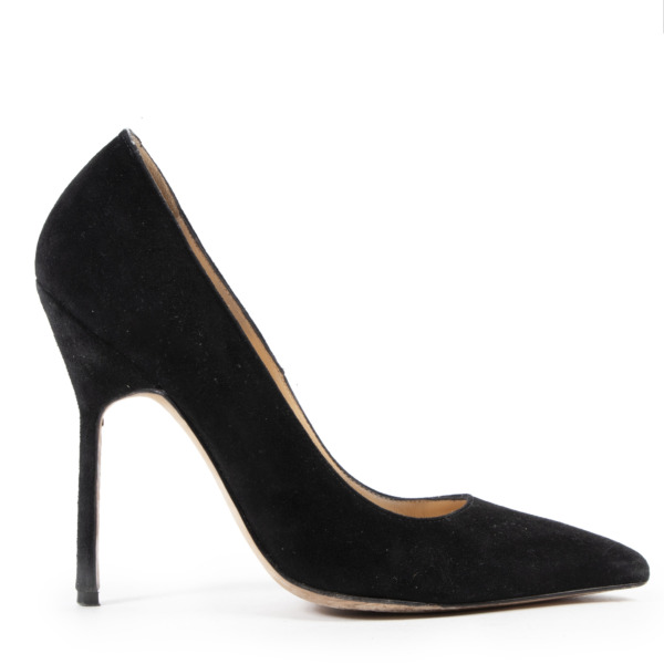 184_manolo_blahnik_black_suede