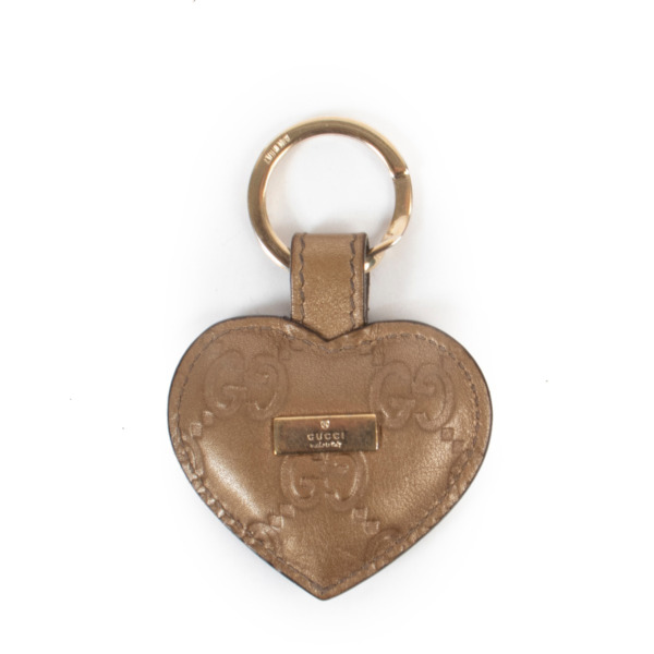 Gucci Gold Metallic Keychain Labellov Buy and Sell Authentic Luxury