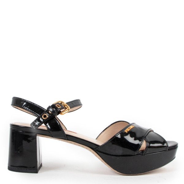 サンダル・ミュール PRADA  Prada leather platform sandals Prada Quilted Leather Ankle-Strap Platform Sandals