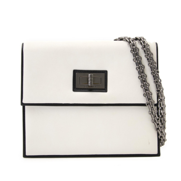 日本未発売 CHANEL トランプ 2セット 展覧会 LE GRAND NUMERO