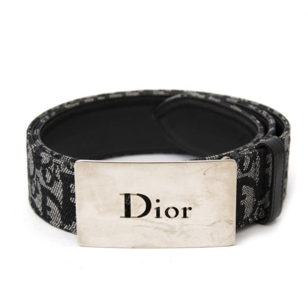 小物 dior homme d buckle belt Christian Dior D Buckle Black Aged Leather Belt - Size 90
