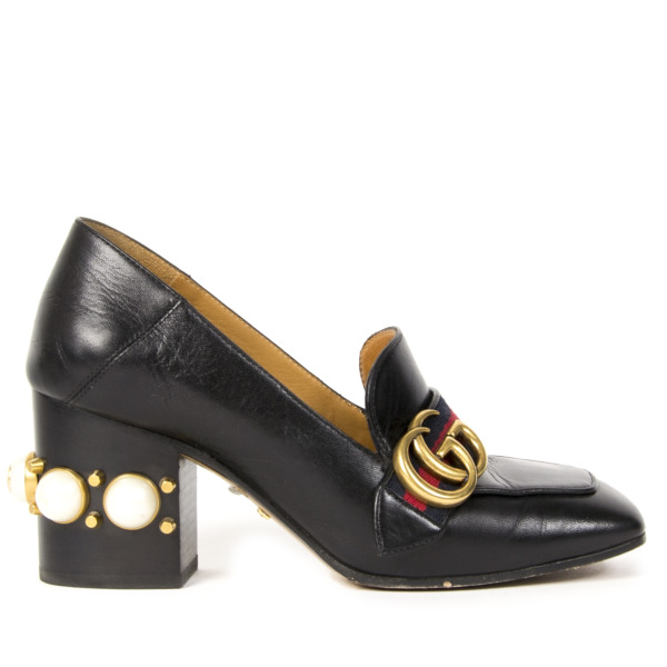 Gucci Black Marmont Pearl Heel Pumps - size 35 ○ Labellov
