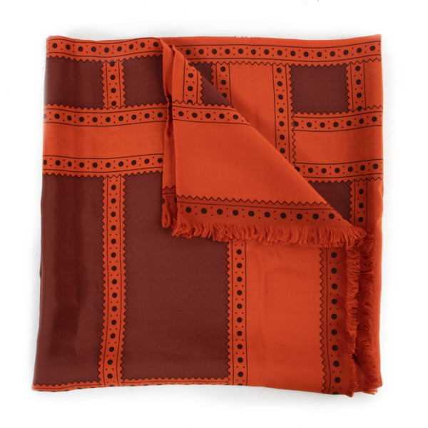 Burberry Orange Scarf Labellov Buy and Sell Authentic Luxury