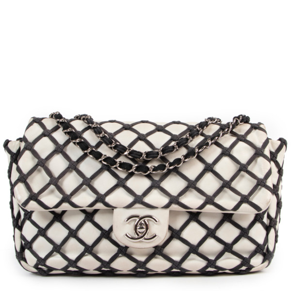 Leather sandals Chanel White size 36 EU in Leather - 43691701