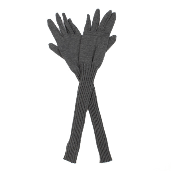 Miu Miu Grey Wool Gloves - Size S ○ Labellov ○ Buy and