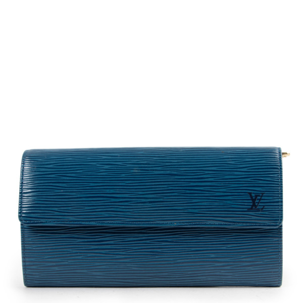 Louis Vuitton Blueberry Epi Leather Sarah NM3 Wallet - Yoogi's Closet