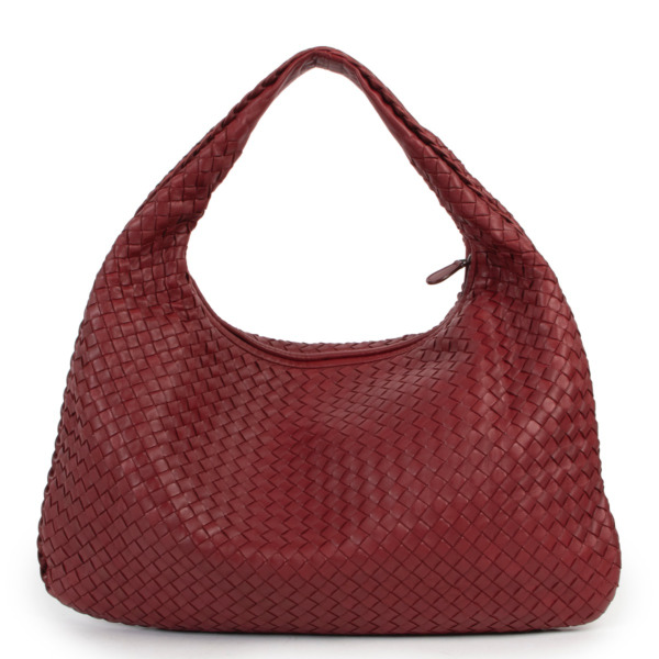 BOTTEGA VENETA レッド キルティング バッグ Bottega Veneta Red Woven Leather Shoulder Bag ○ Labellov