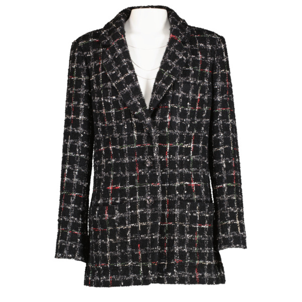 ll02379_chanel_black_tweed_jac