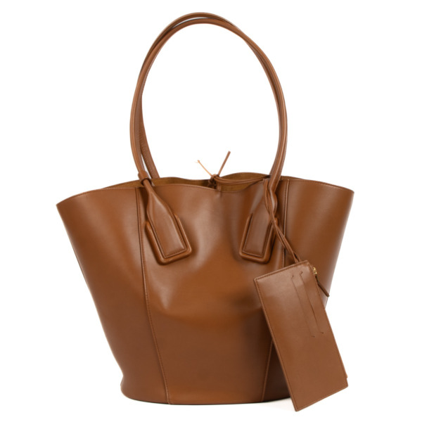 Bottega Veneta Wood Calfskin Basket Tote Bag ○ Labellov ○ Buy