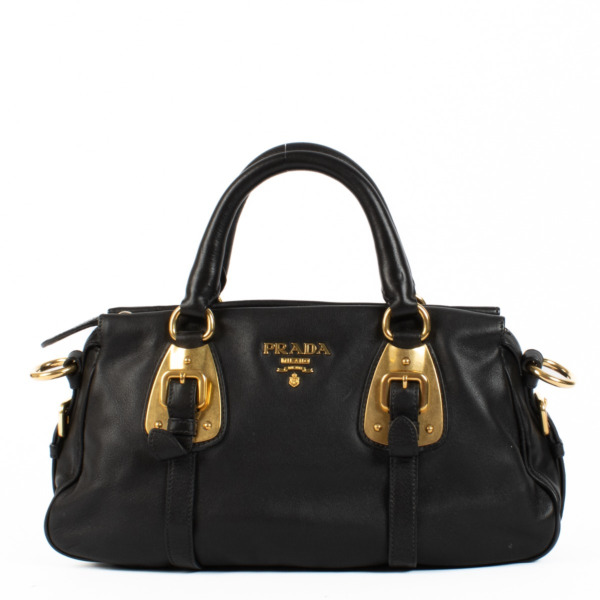 トートバッグ PRADA FW25 BAULETTO (1BB115VTOO R064 F0002) ll06443_prada_black_leather_sh