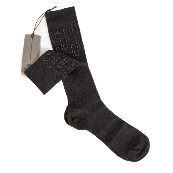 【関税&送料込】Dior Socks Dior Sporty Socks White and Navy Blue Cotton Mesh | DIOR