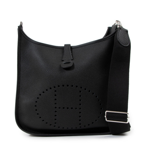 ll06436_hermes_black_evelyne_t