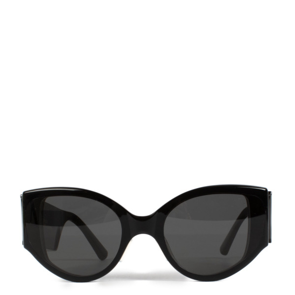 Moncler Genius x Gentle Monster Black Swipe LCD Sunglasses Moncler Genius x Gentle Monster Black Swipe LCD Sunglasses