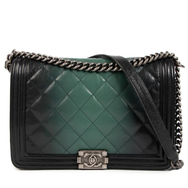 ll09038_chanel_blakc_and_green