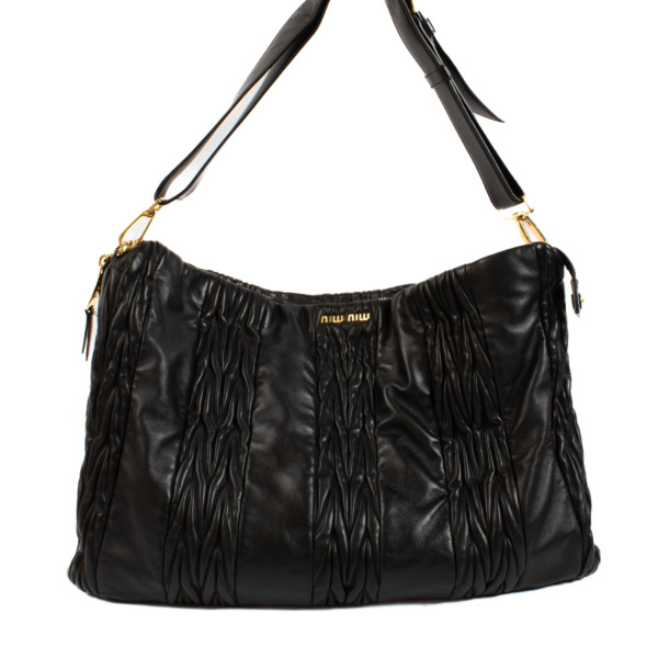 激安商品 Miu Miu Black Shoulder bag ○ Labellov ○ Buy and Sell バッグ