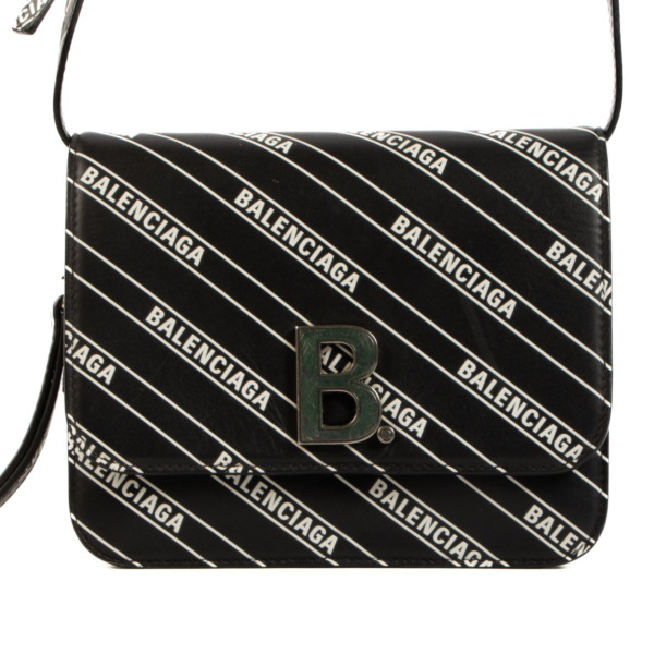 BALENCIAGA バレンシアガ／BALENCIAGA 