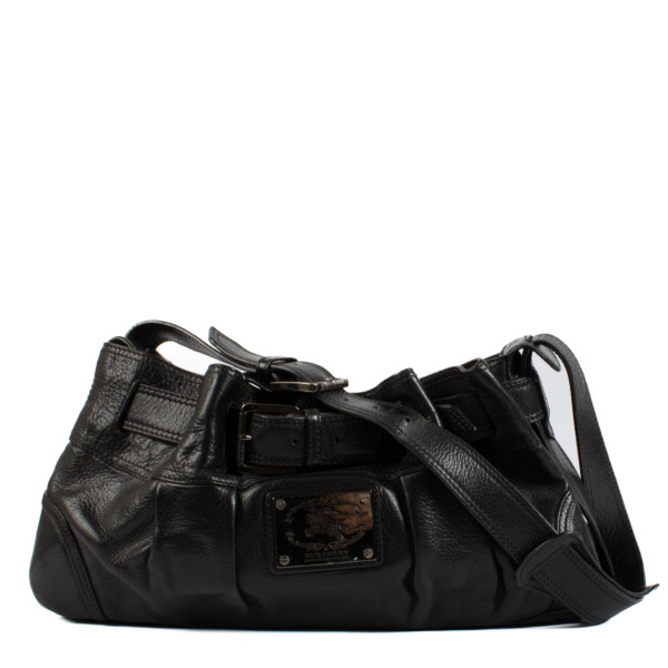 ll12286_burberry_black_leather