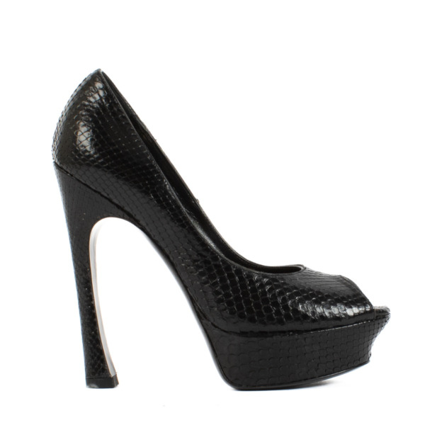 ll12303_saint_laurent_black_py