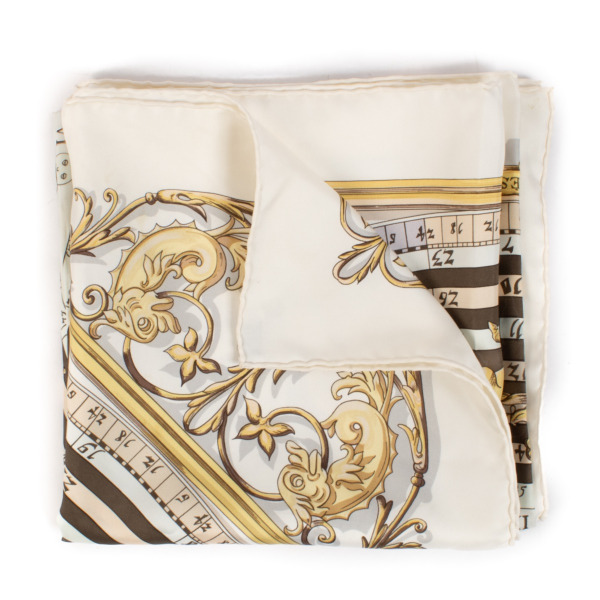 Hermès White Dies et Hore 90 Scarf ○ Labellov ○ Buy and