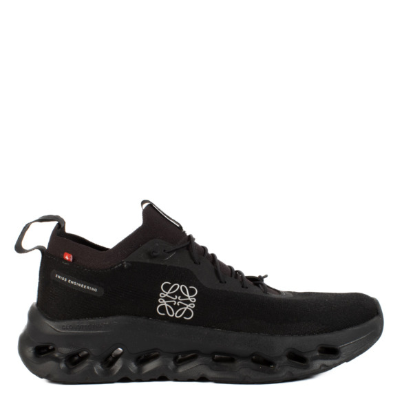 ll13012_loewe_black_sneackers-